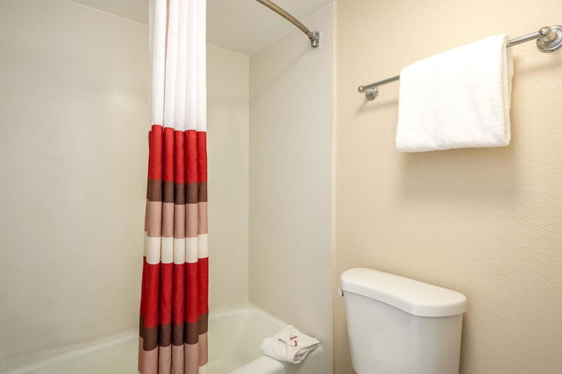 Red Roof Inn Tampa Bay - St. Petersburg, St Petersburg, United States