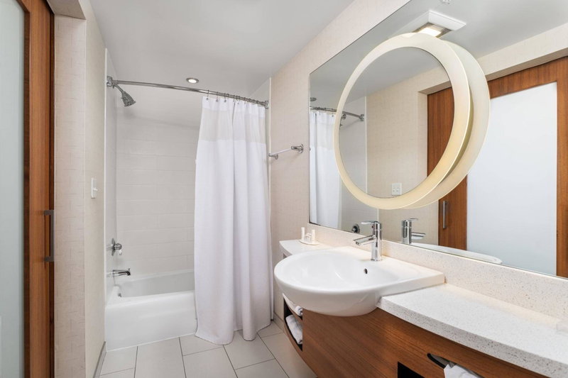 SpringHill Suites by Marriott Downtown Chattanooga/Cameron Harbor, Chattanooga, United States