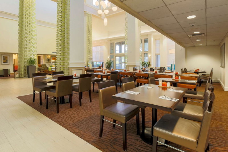 Hilton Garden Inn Dallas/Market Center, Dallas, United States