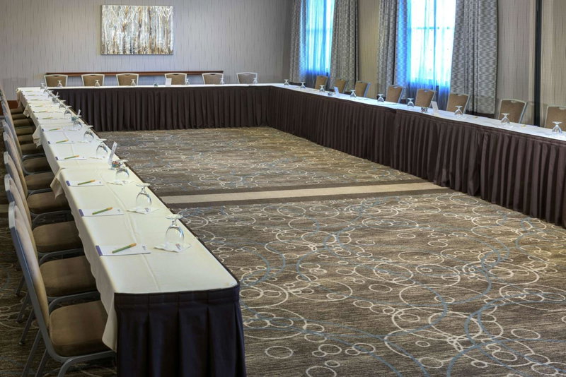 Hilton Garden Inn Portsmouth Downtown, Portsmouth, United States