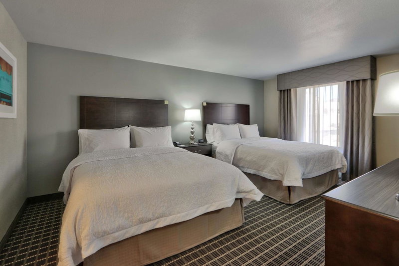 Hampton Inn & Suites Albuquerque Airport, Albuquerque, United States