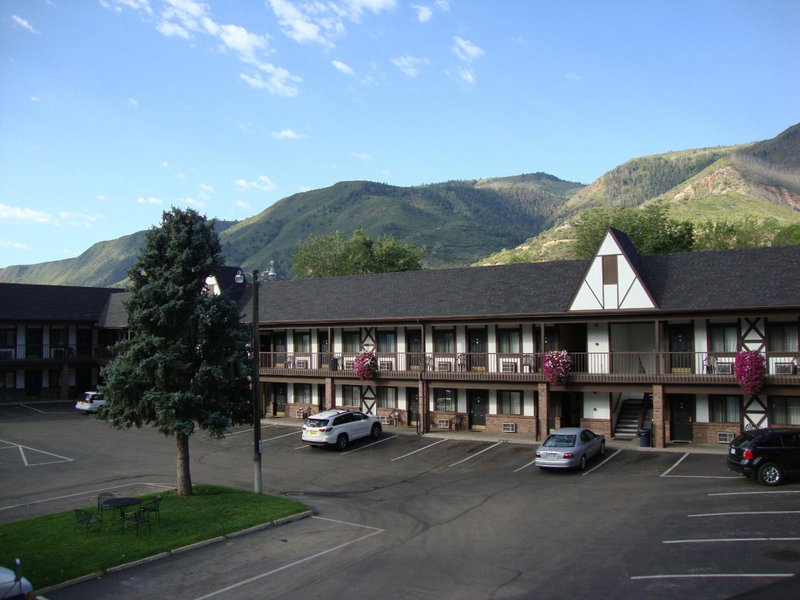 Silver Spruce Inn, Glenwood Springs, United States
