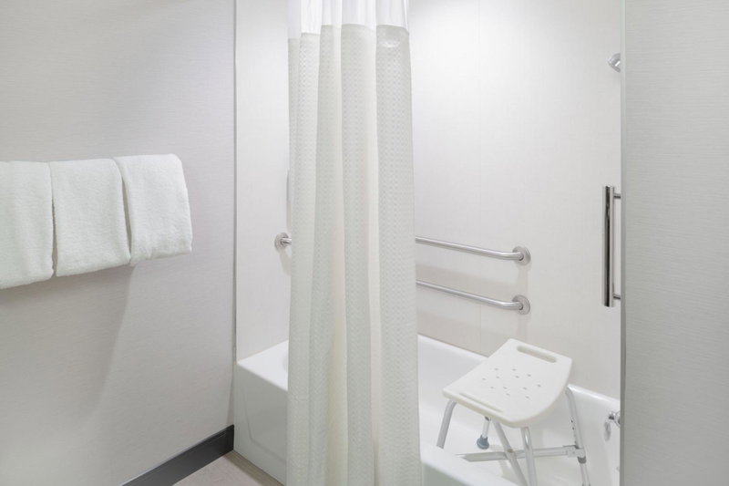 Courtyard by Marriott Providence Lincoln, Lincoln, United States