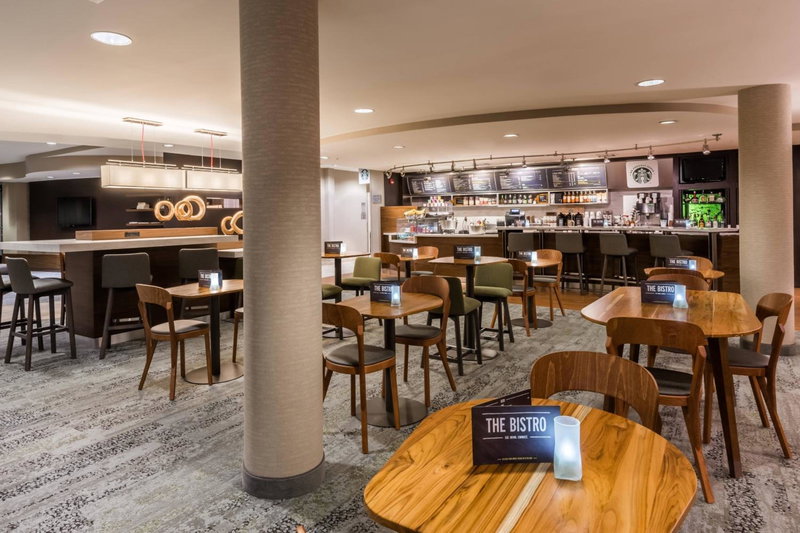 Courtyard by Marriott Providence Lincoln, Lincoln, United States