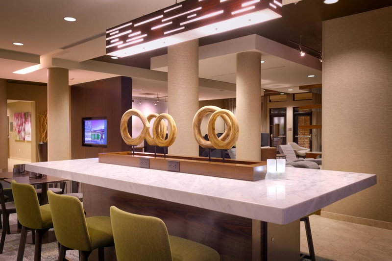 Courtyard by Marriott Phoenix Mesa Gateway Airport, Germann, United States