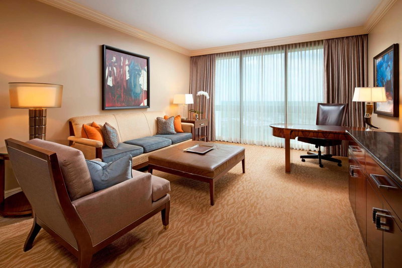 Houston Grand Hotel - River Oaks, Houston, United States