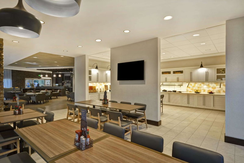 Hyatt Place Fresno, Fresno, United States