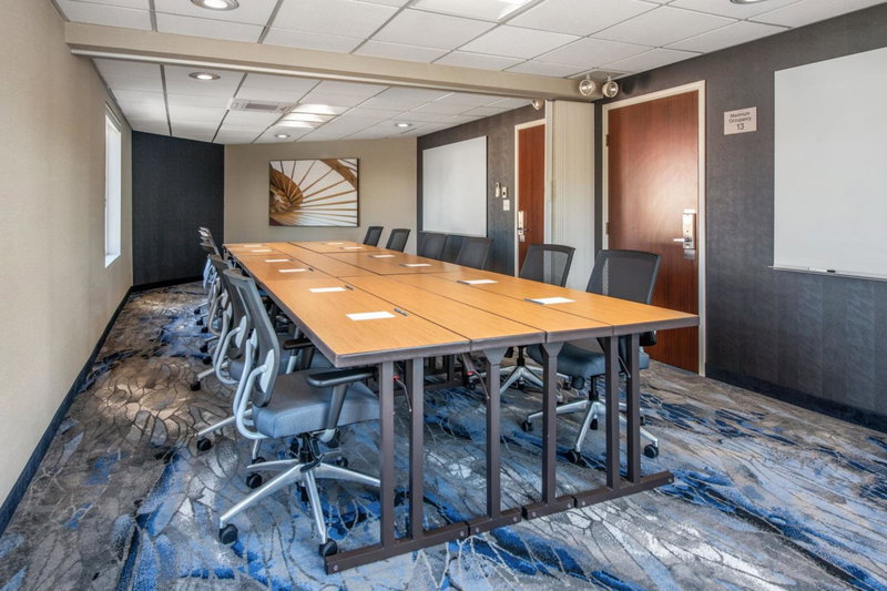 Fairfield Inn and Suites by Marriott San Jose Airport, San Jose, United States