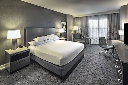 DoubleTree by Hilton Hotel Modesto, Modesto, United States