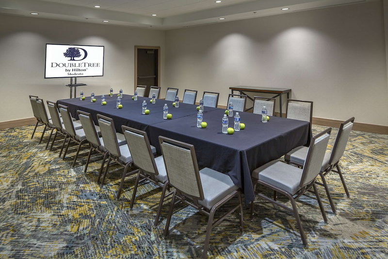 DoubleTree by Hilton Hotel Modesto, Modesto, United States