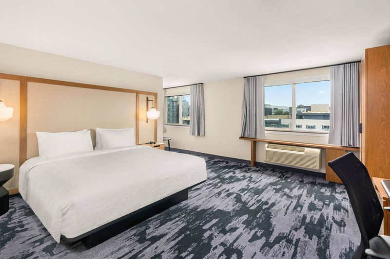 Fairfield Inn & Suites by Marriott Seattle Downtown/Seattle Center, Seattle, United States
