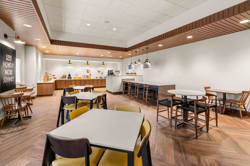 Fairfield Inn & Suites by Marriott Seattle Downtown/Seattle Center, Seattle, United States