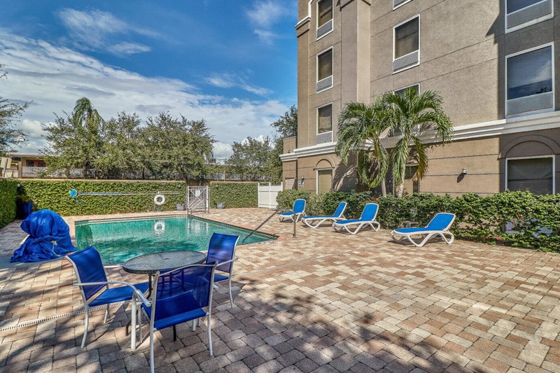 Holiday Inn Express Hotel & Suites Clearwater US 19 North by IHG, Clearwater, United States