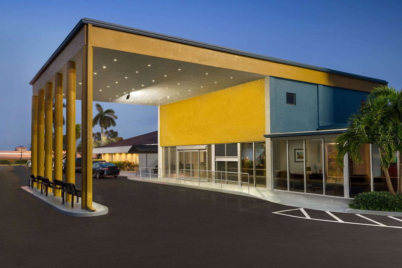 enVision Hotel Miami International Airport, Miami, United States