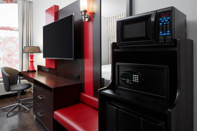 Fairfield Inn & Suites by Marriott Washington Downtown, Washington, United States