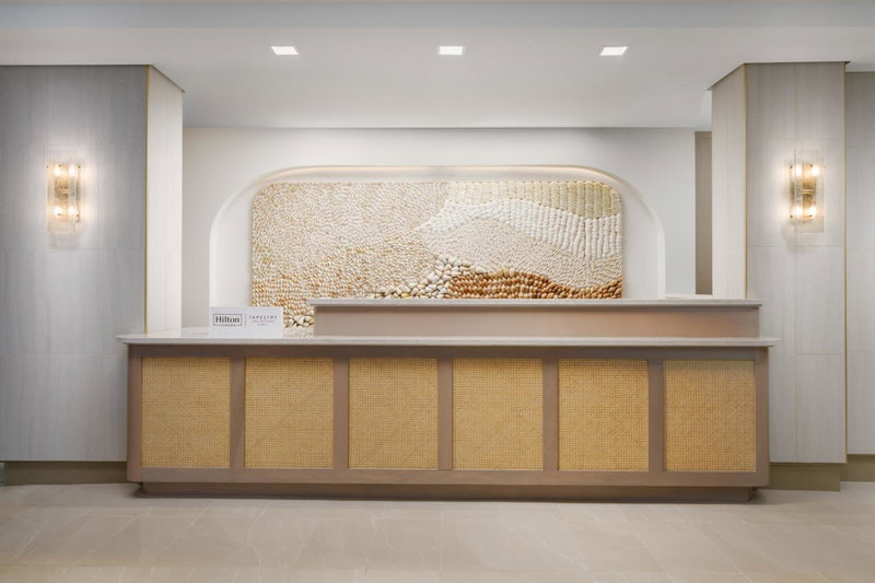 Beal House Fort Walton Beach, Tapestry Collection By Hilton, Fort Walton Beach, United States
