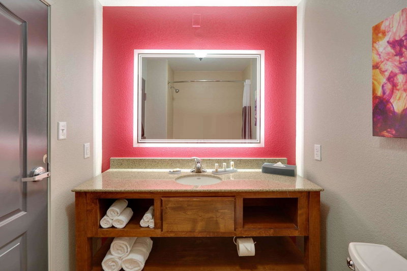 La Quinta by Wyndham Dallas Love Field, Dallas, United States