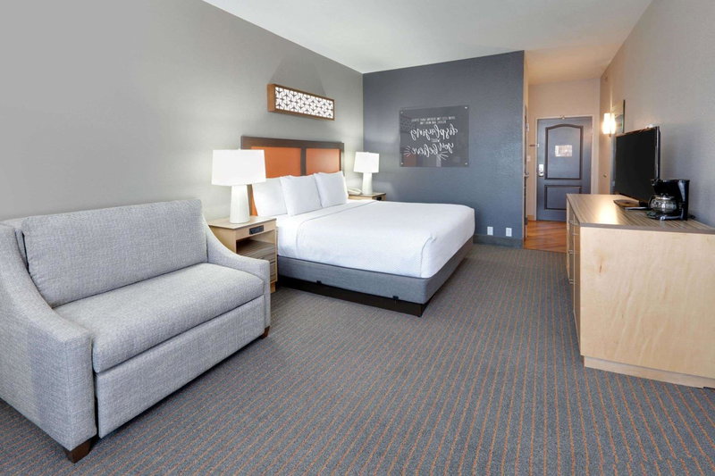 La Quinta by Wyndham Dallas Love Field, Dallas, United States