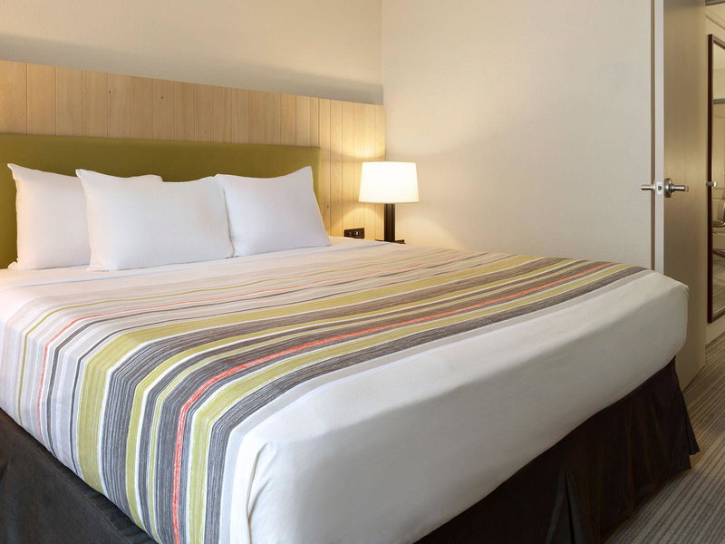Country Inn & Suites by Radisson, Charlotte University Place, NC, Charlotte, United States