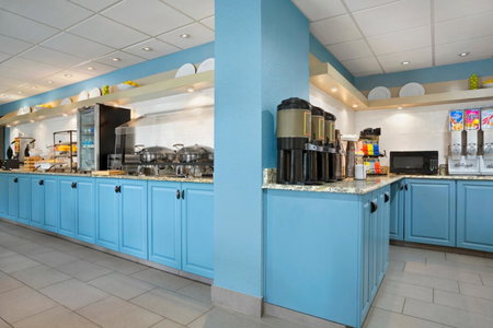 Country Inn & Suites by Radisson, Charlotte University Place, NC, Charlotte, United States
