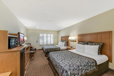 Anaheim Desert Inn & Suites, Anaheim, United States