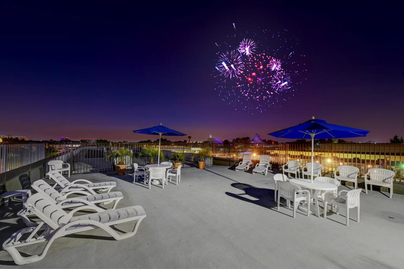 Anaheim Desert Inn & Suites, Anaheim, United States