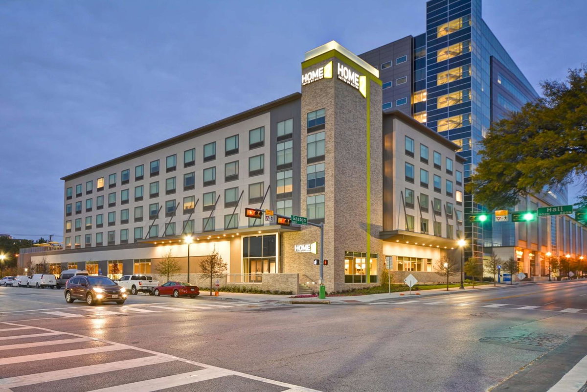 Hotel · Home2 Suites by Hilton Dallas Downtown at Baylor Scott & White, Dallas