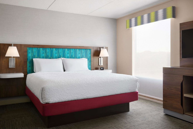 Hampton Inn & Suites West Haven, West Haven, United States