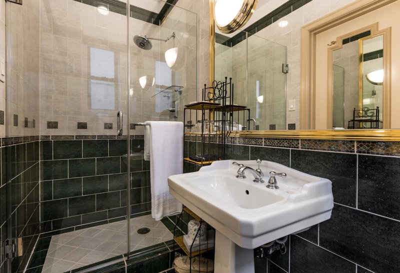 Casablanca Hotel by Library Hotel Collection, New York, United States
