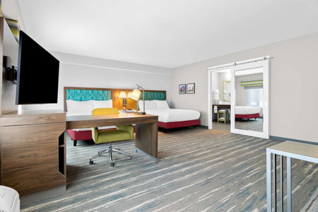 Hampton Inn & Suites Chicago Medical District Uic, Chicago, United States