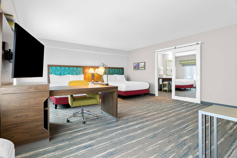 Hampton Inn & Suites Chicago Medical District Uic, Chicago, United States