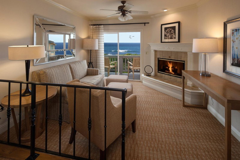 Pelican Inn & Suites, Cambria, United States