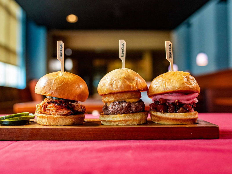 DoubleTree by Hilton Norfolk Airport, Norfolk, United States