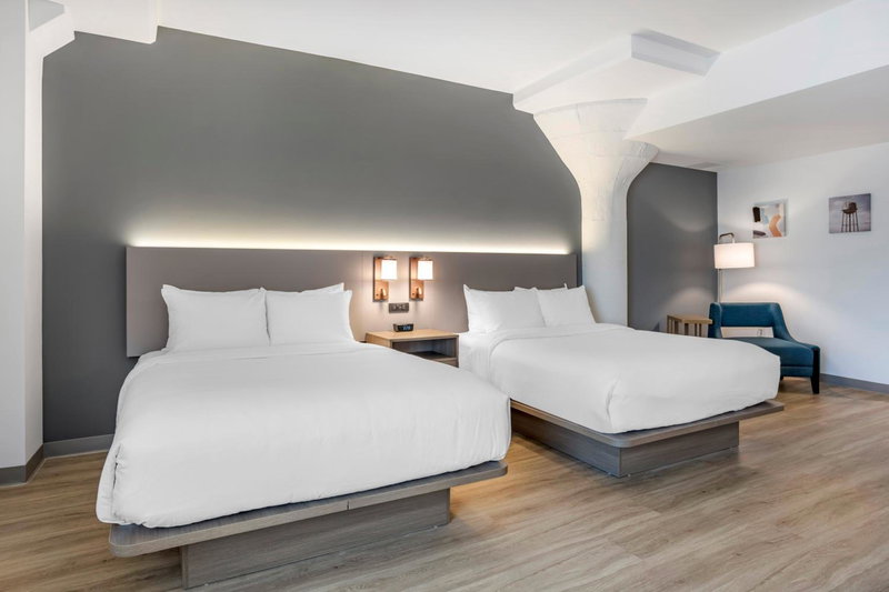 Four Points by Sheraton Newark Airport, Newark, United States