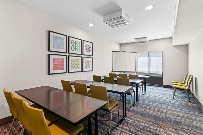 Holiday Inn Express & Suites Austin SW - Sunset Valley by IHG, Austin, United States