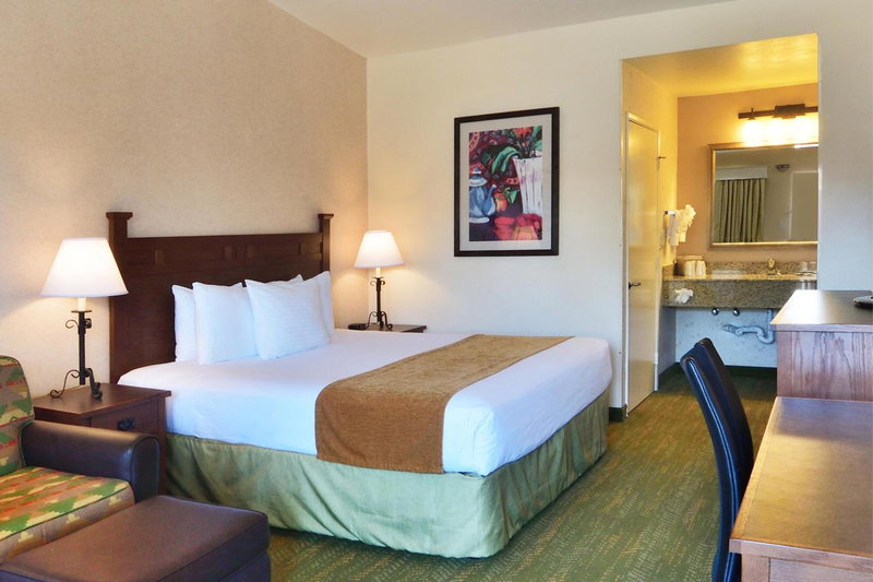 Lamplighter Inn & Suites at SDSU, San Diego, United States