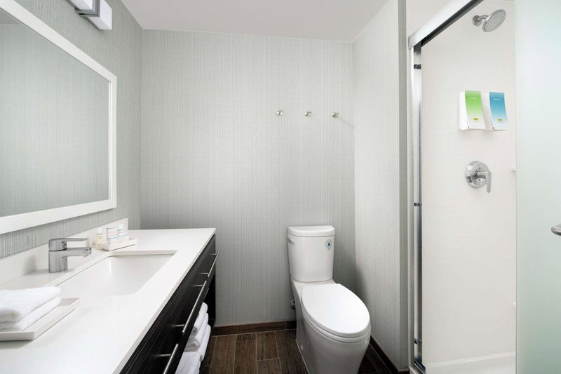 Home2 Suites By Hilton Charlottesville Downtown, Charlottesville, United States