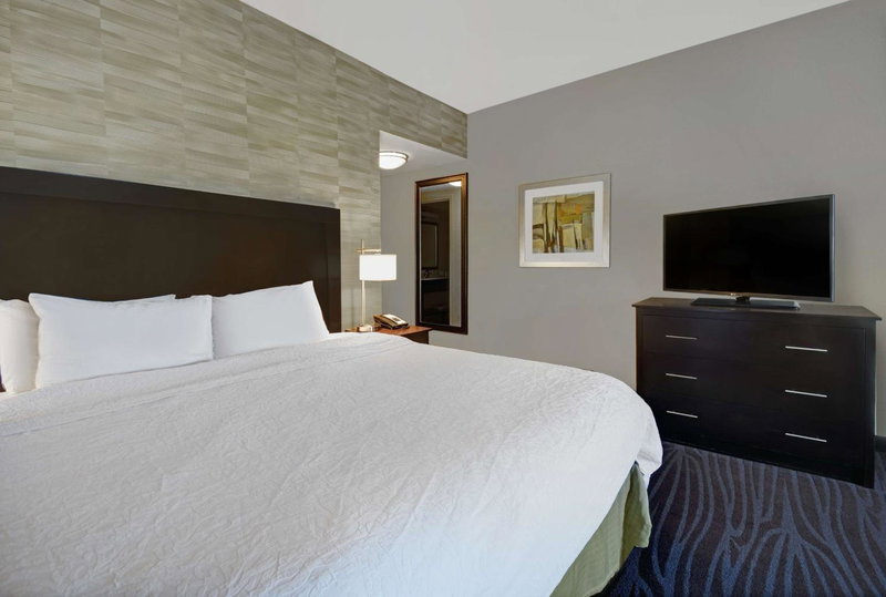 Hampton Inn and Suites Robbinsville, Robbinsville, United States