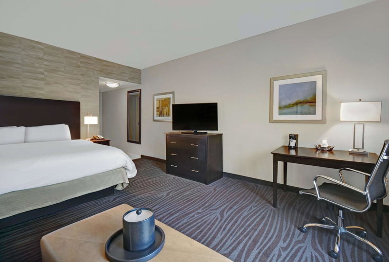 Hampton Inn and Suites Robbinsville, Robbinsville, United States