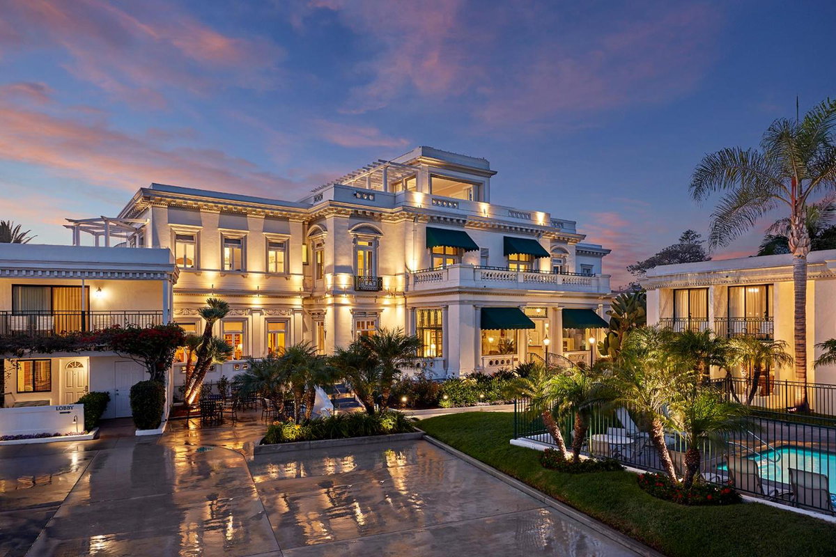 Glorietta Bay Inn, United States