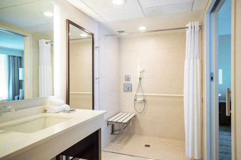Hampton Inn & Suites Downers Grove Chicago, Downers Grove, United States