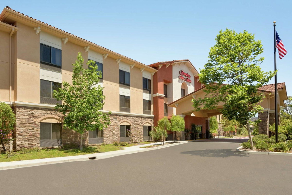 Hotel · Hampton Inn & Suites Thousand Oaks, Thousand Oaks