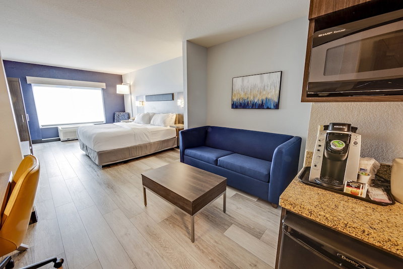 Holiday Inn Express Hotel & Suites Columbus Univ Area - Osu by IHG, Columbus, United States