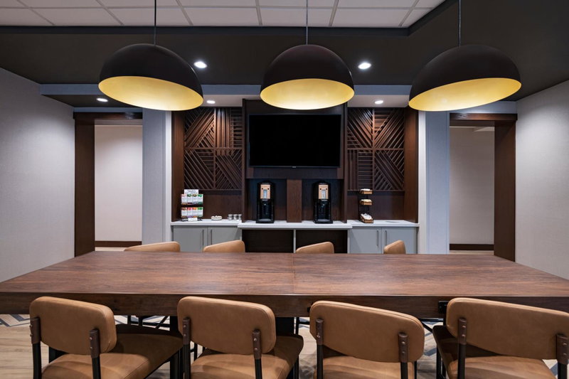 Hyatt Place Austin Lake Travis/Four Points, Austin, United States