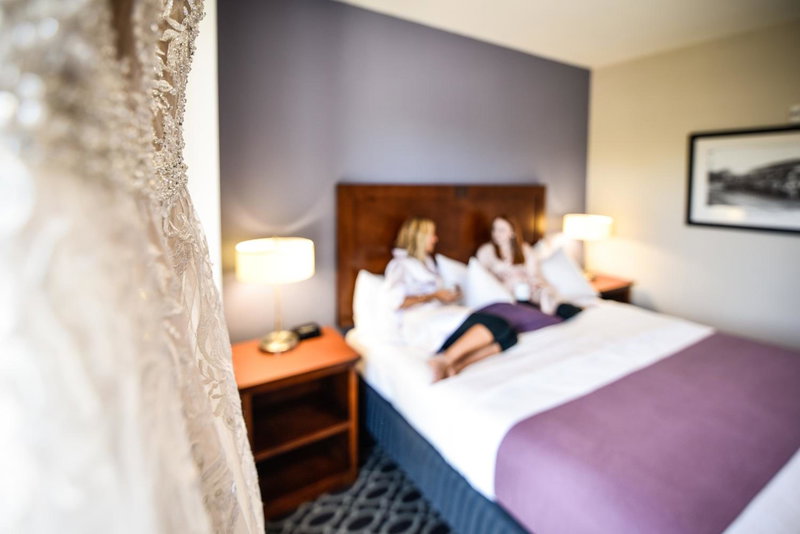 Bluemont Hotel, Manhattan, United States