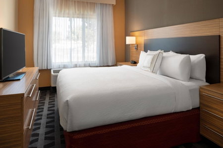 TownePlace Suites Fresno Clovis, Clovis, United States