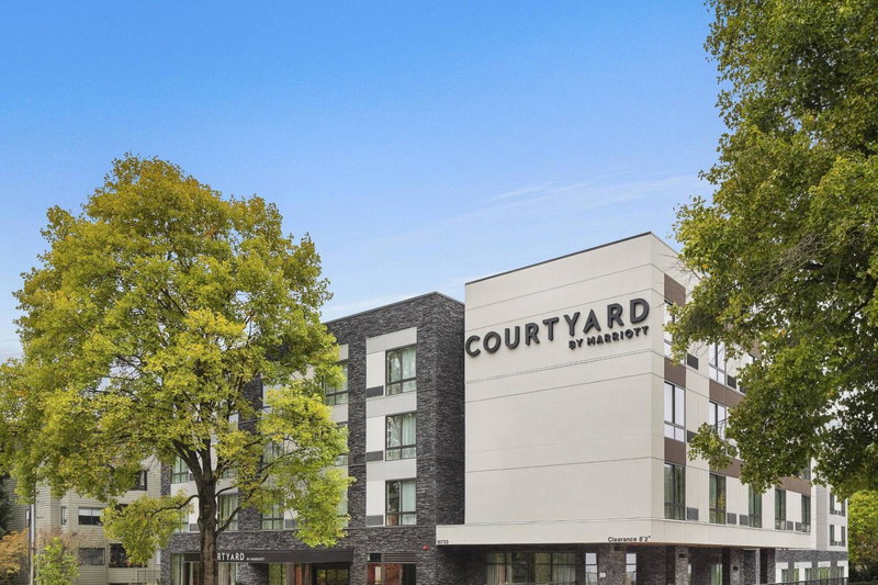 Courtyard by Marriott Seattle Northgate, Seattle, United States