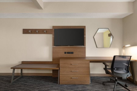 Holiday Inn Express & Suites Pembroke Pines-Sheridan St by IHG, Pembroke Pines, United States
