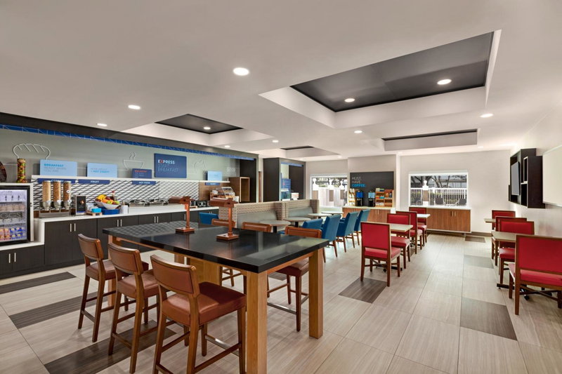 Holiday Inn Express & Suites Pembroke Pines-Sheridan St by IHG, Pembroke Pines, United States