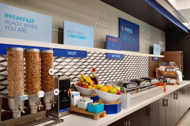 Holiday Inn Express & Suites Pembroke Pines-Sheridan St by IHG, Pembroke Pines, United States